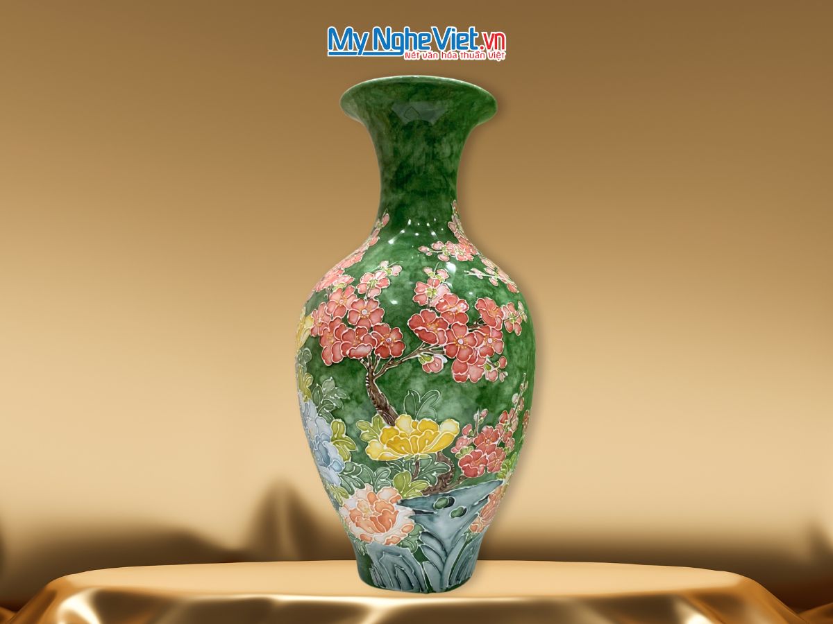 Bình hoa gốm Bát Tràng dáng lục bình vẽ hoa mẫu đơn và hoa đào đắp nổi