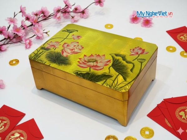 Hộp đựng quà tết cao cấp họa tiết hoa sen HSMDH010-1 - Quà Tết Cao Cấp