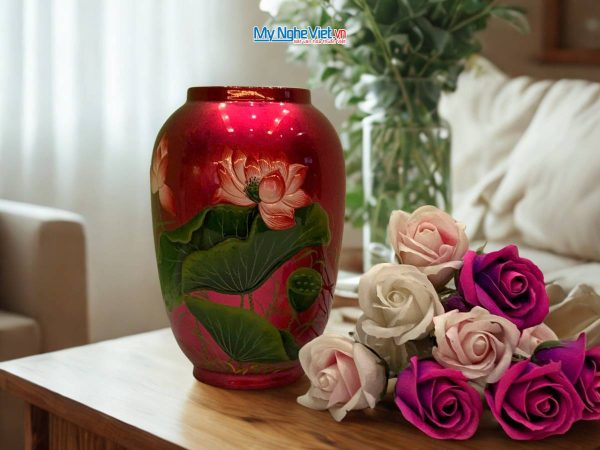 Lọ hoa sơn mài hoa sen đắp nổi phù điêu LHSMDH25-6.4
