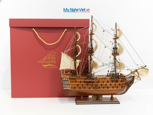 Combo Mô Hình Thuyền Chiến Cổ HMS Victory Và Hộp Ép Kim Cao Cấp CBMNV-TB31/40 - Mô hình tàu chiến trang trí