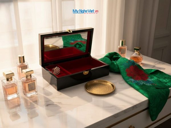 Quà Tặng Hộp Sơn Mài Hoa Đào & Khăn Lụa Thêu Hoa CBMNV-LNL45180.5