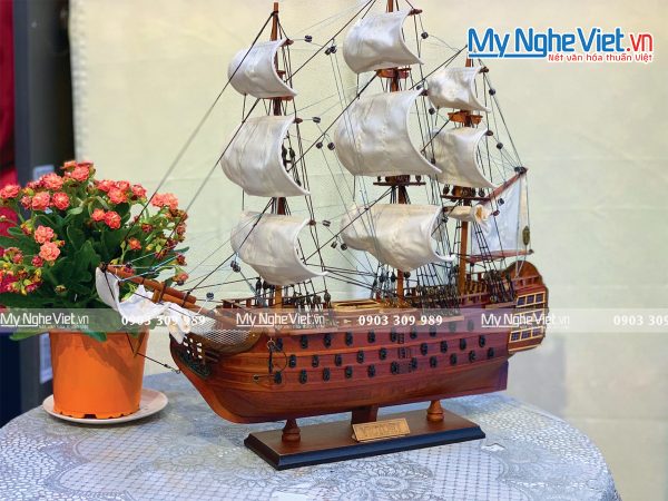 Mô hình tàu chiến Cổ HMS Victory (Thân 40 cm) MNV-TB31/40 - Mô hình thuyền thuận buồm xuôi gió