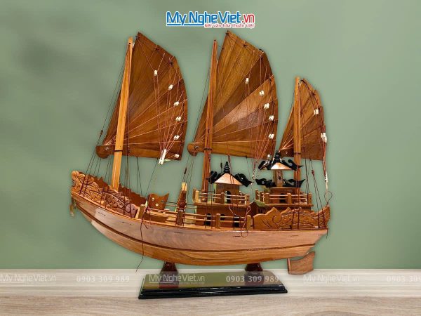 Mô Hình Thuyền Rồng Vịnh Hạ Long gỗ hương (thân 60cm) - Mô Hình Thuyền Gỗ Trang Trí